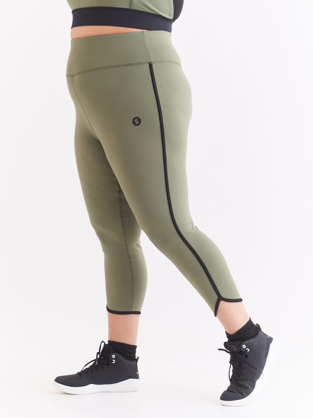 

SPIRIT ANIMAL Plus Size Training or Gym Sports Tights, Green