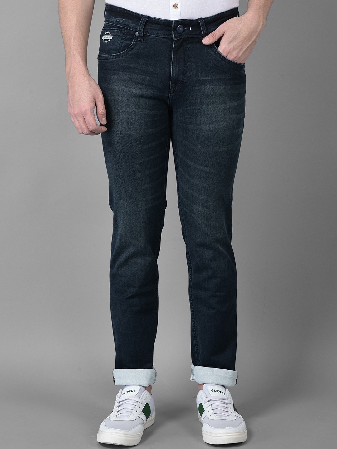 

Canary London Men Smart Slim Fit Low-Rise Light Fade Stretchable Jeans, Blue