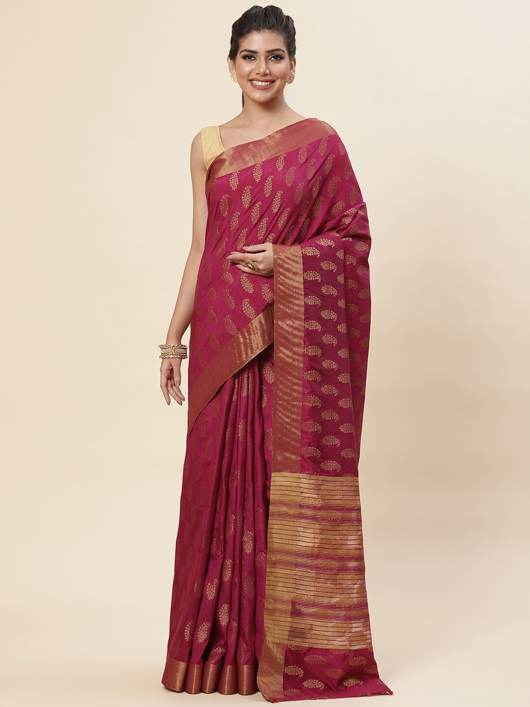 

Meena Bazaar Paisley Motifs Woven Design Zari Saree, Burgundy