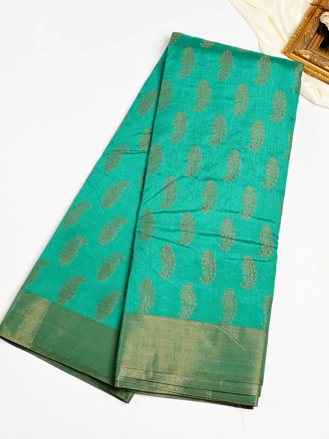 

Meena Bazaar Ethnic Motifs Woven Design Zari Saree, Green