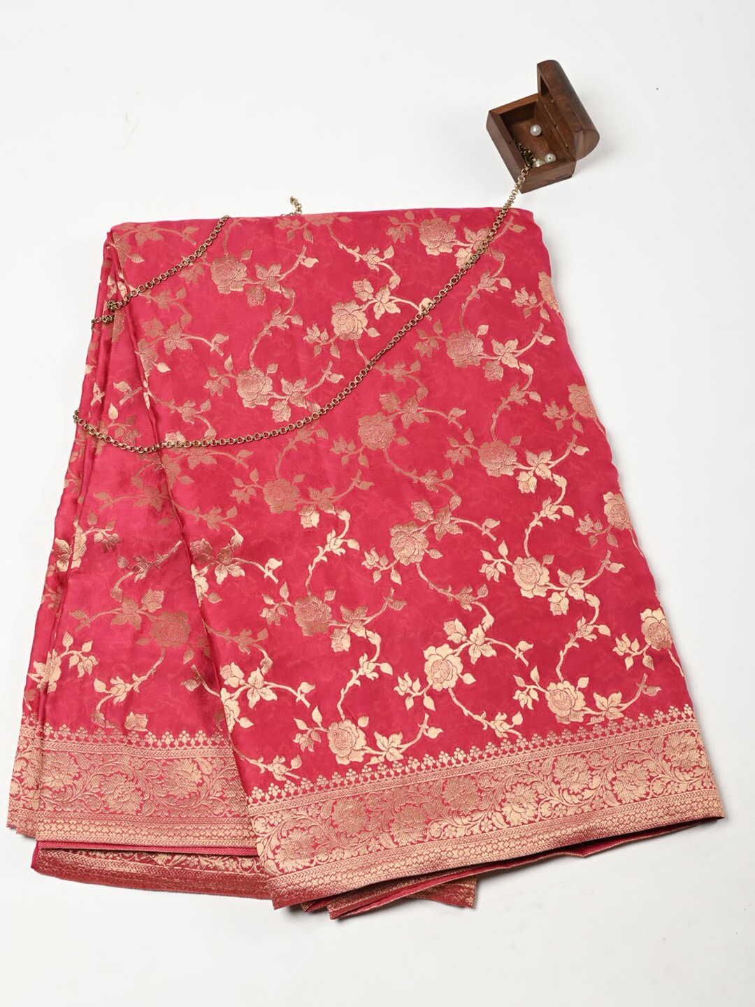 

Meena Bazaar Ethnic Motifs Woven Design Zari Organza Saree, Pink