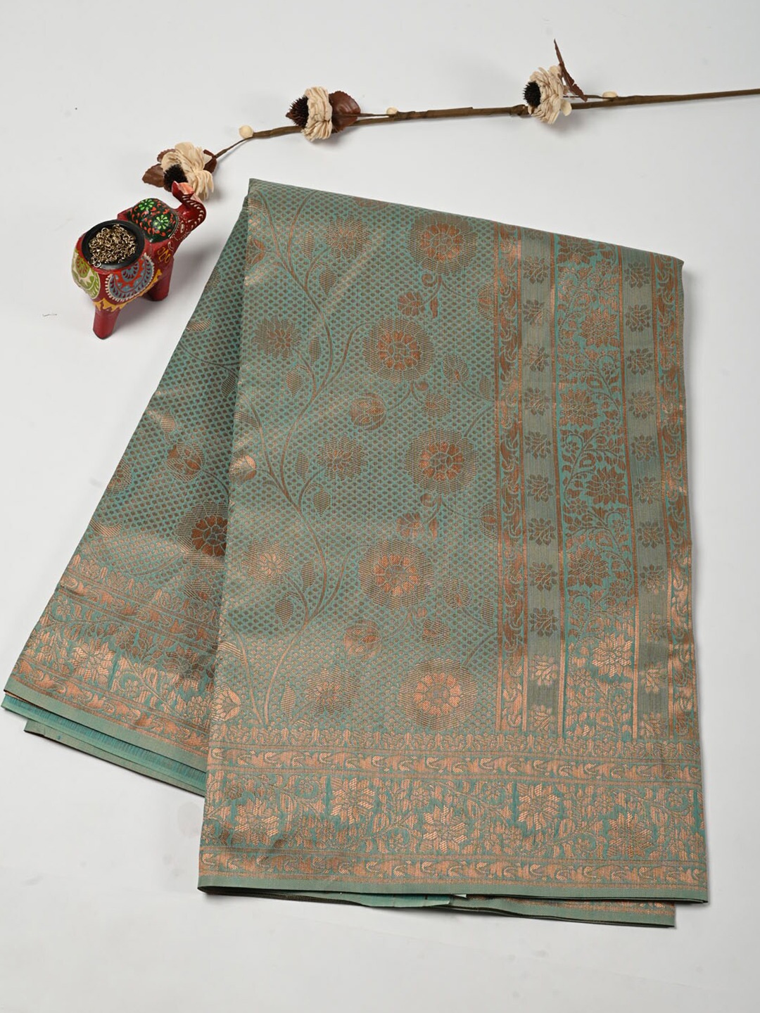 

Meena Bazaar Floral Woven Design Zari Pure Cotton Saree, Green