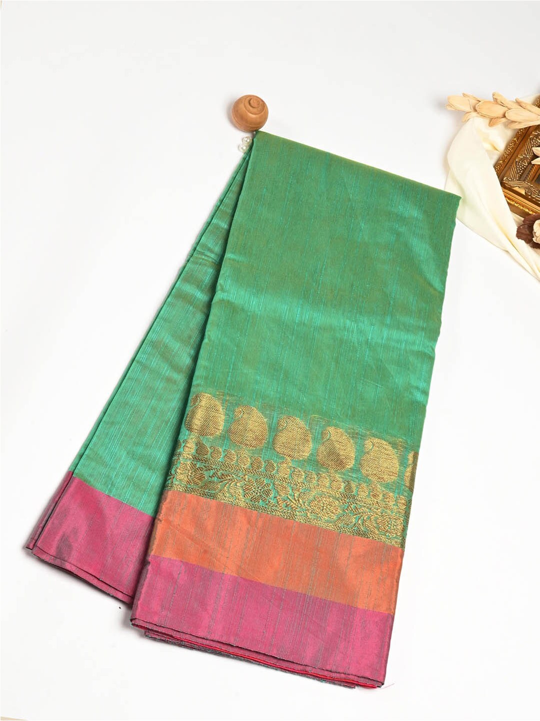 

Meena Bazaar Woven Design Zari Pure Cotton Saree, Green