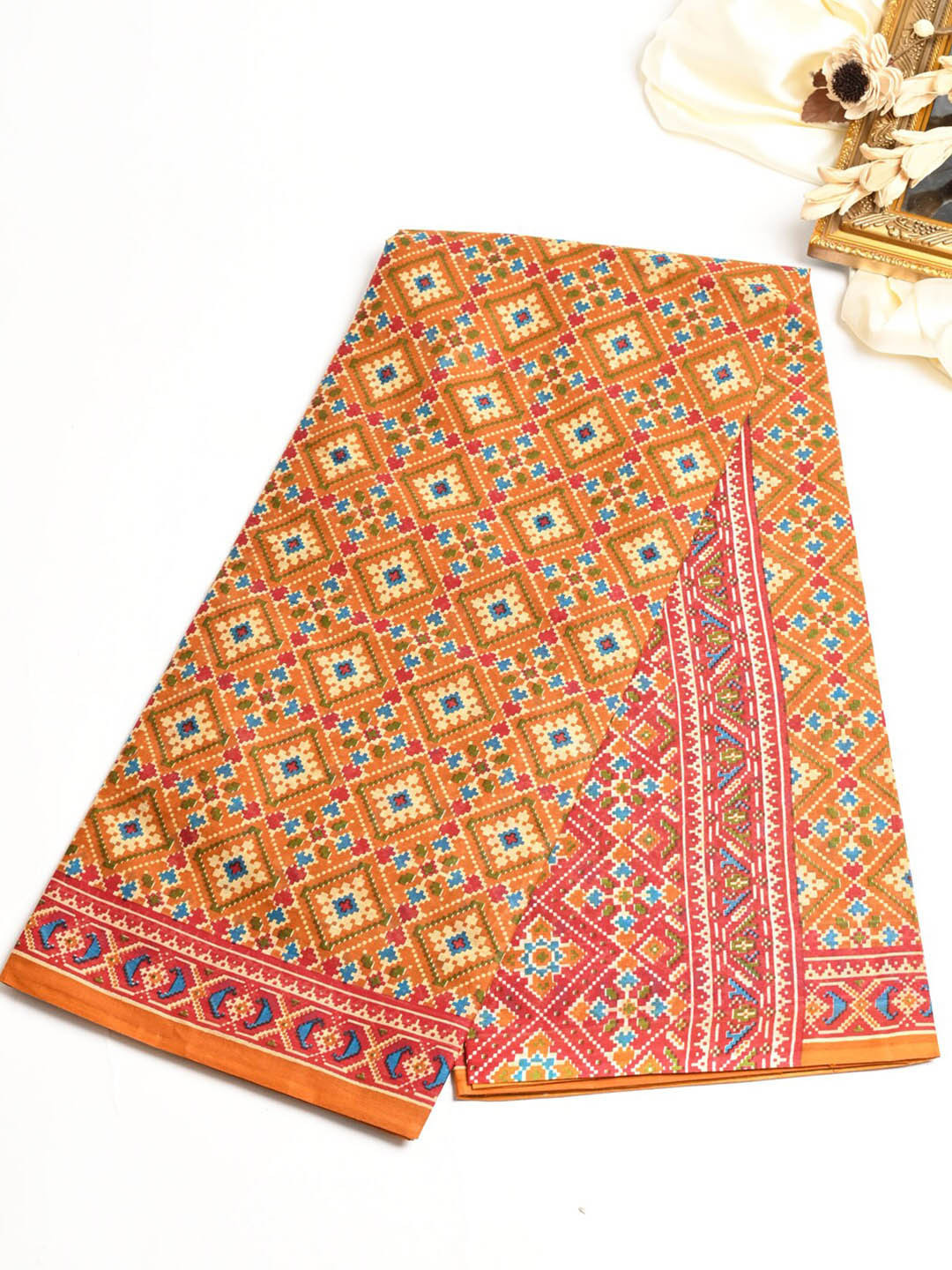 

Meena Bazaar Ethnic Motifs Printed Pure Cotton Saree, Mustard