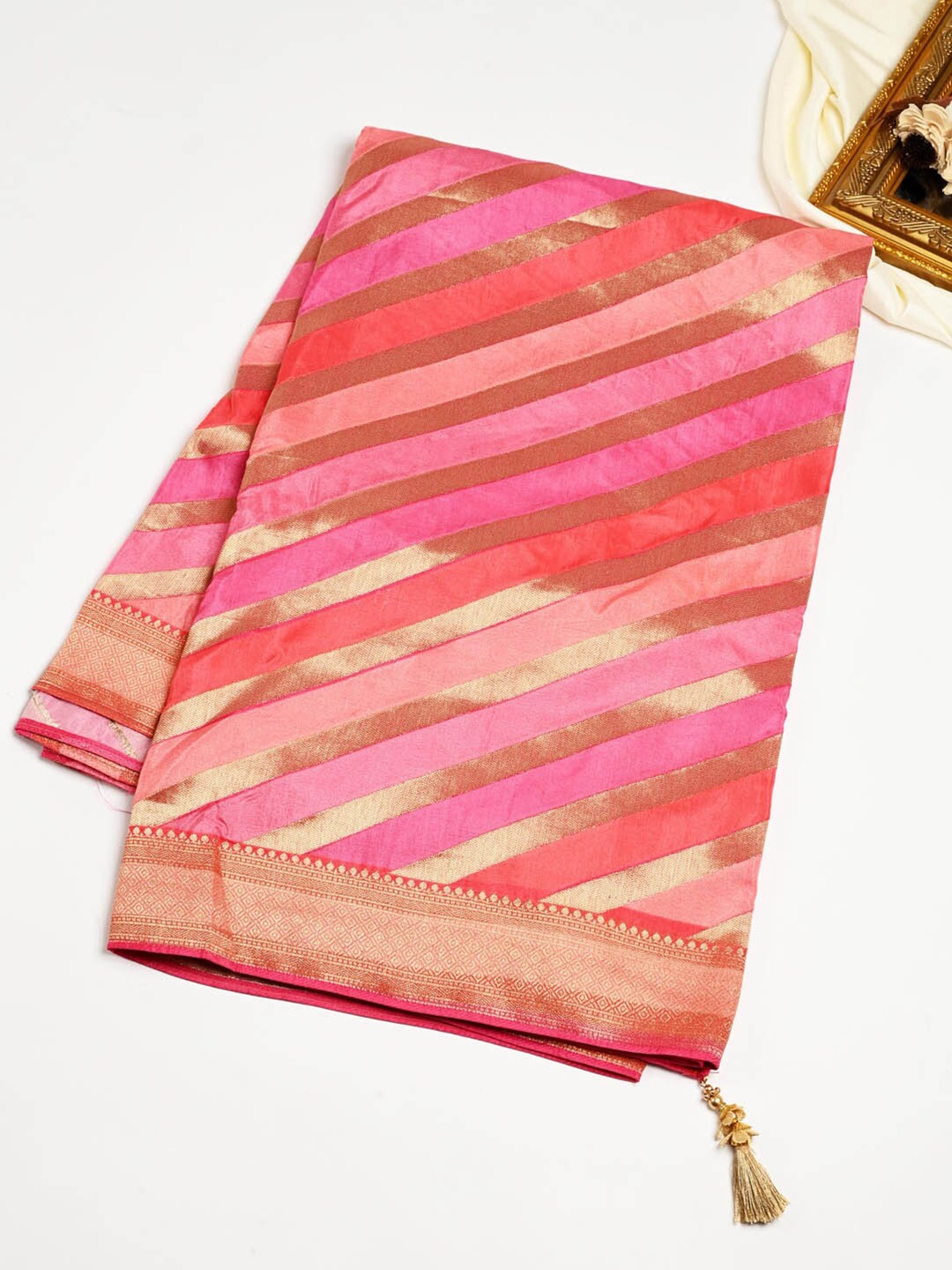 

Meena Bazaar Leheriya Woven Design Zari Art Silk Saree, Pink