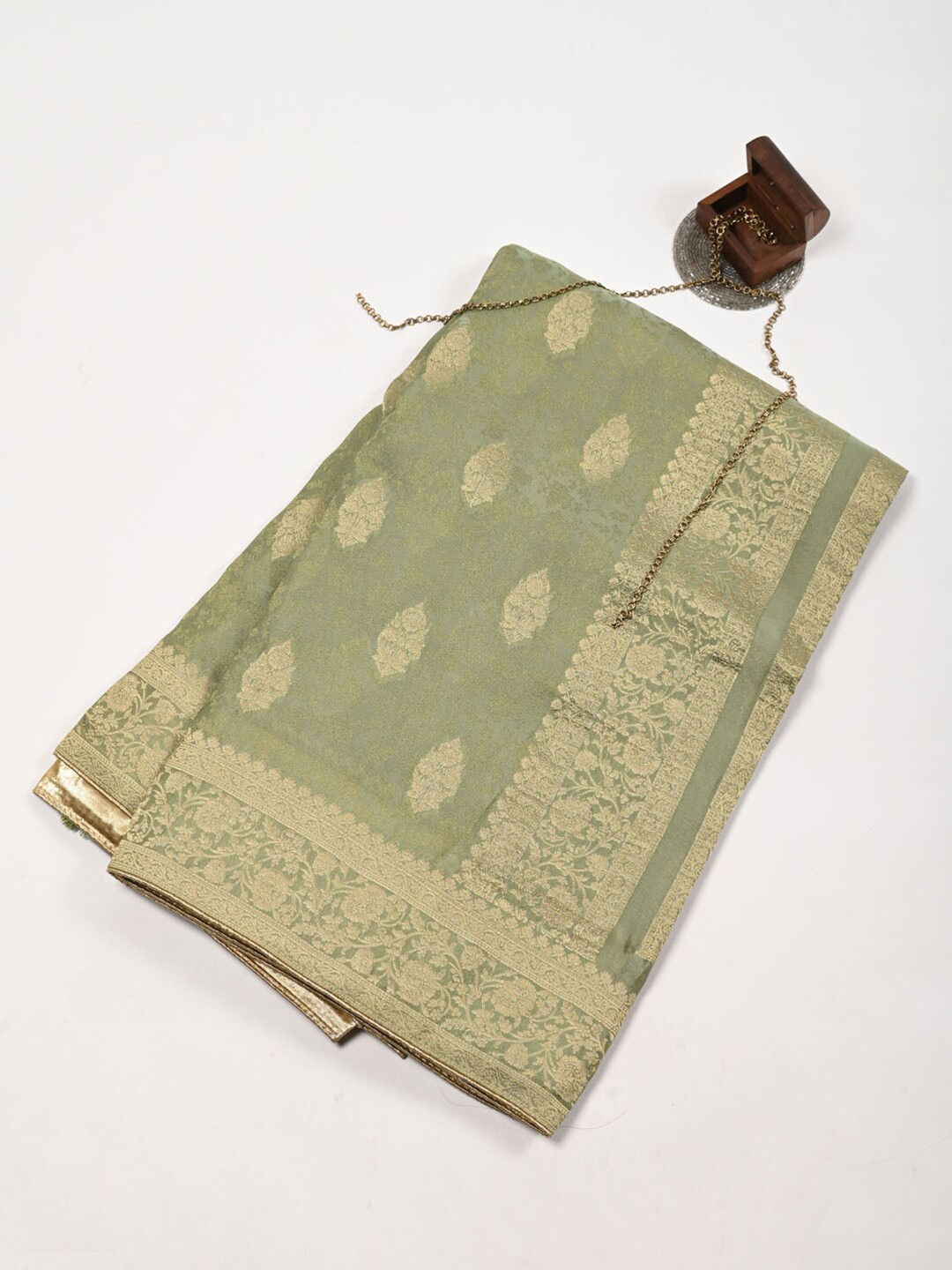 

Meena Bazaar Woven Design Zari Organza Saree, Green