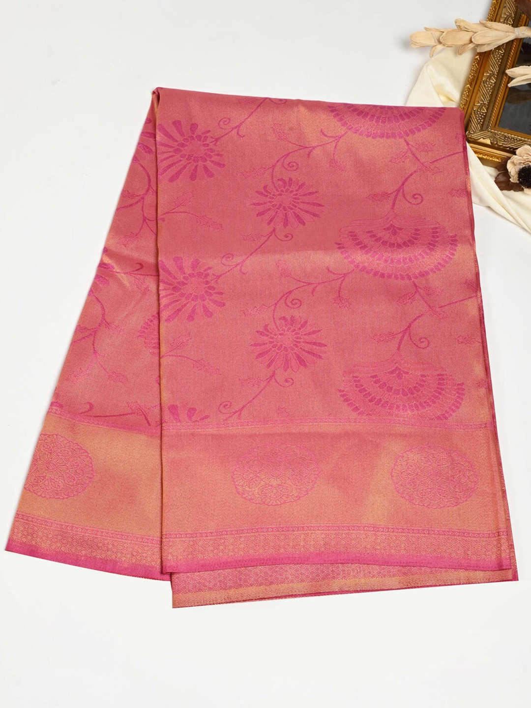 

Meena Bazaar Woven Design Zari Art Silk Saree, Burgundy