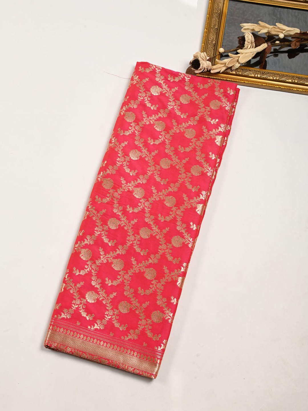 

Meena Bazaar Woven Design Zari Pure Silk Saree, Pink
