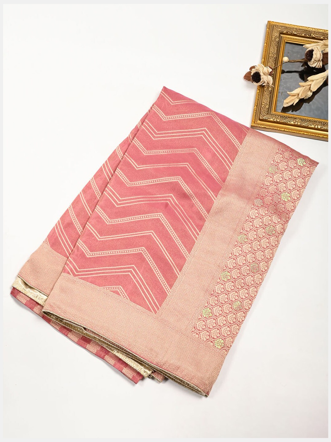

Meena Bazaar Geometric Motif Woven Design Zari Pure Silk Saree, Pink