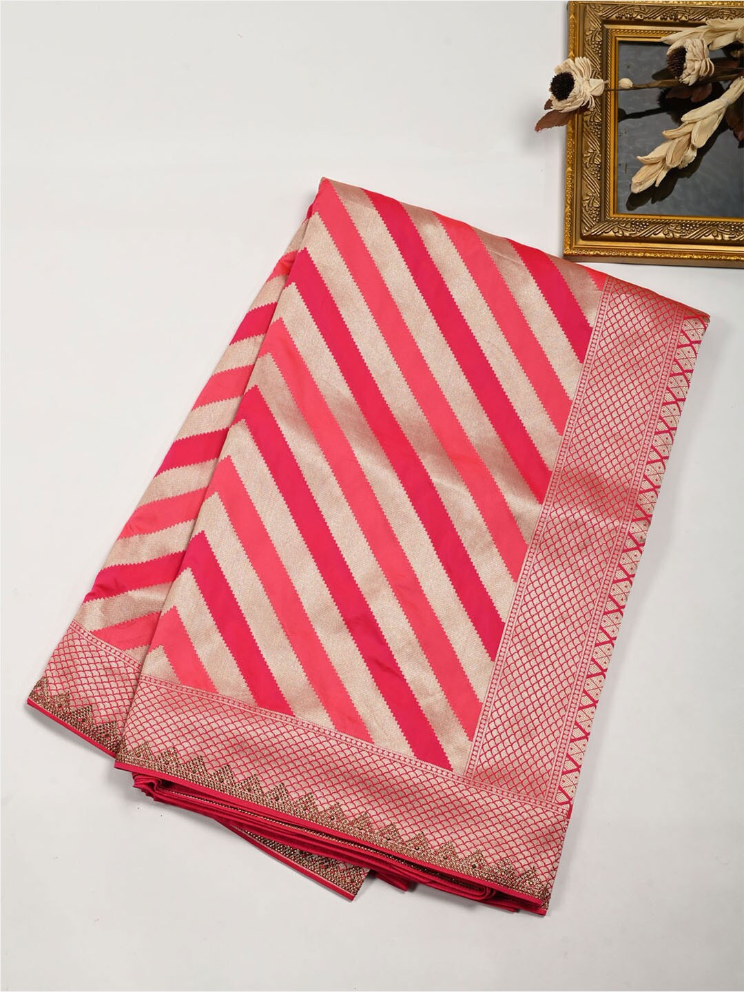 

Meena Bazaar Woven Design Zari Pure Silk Saree, Pink