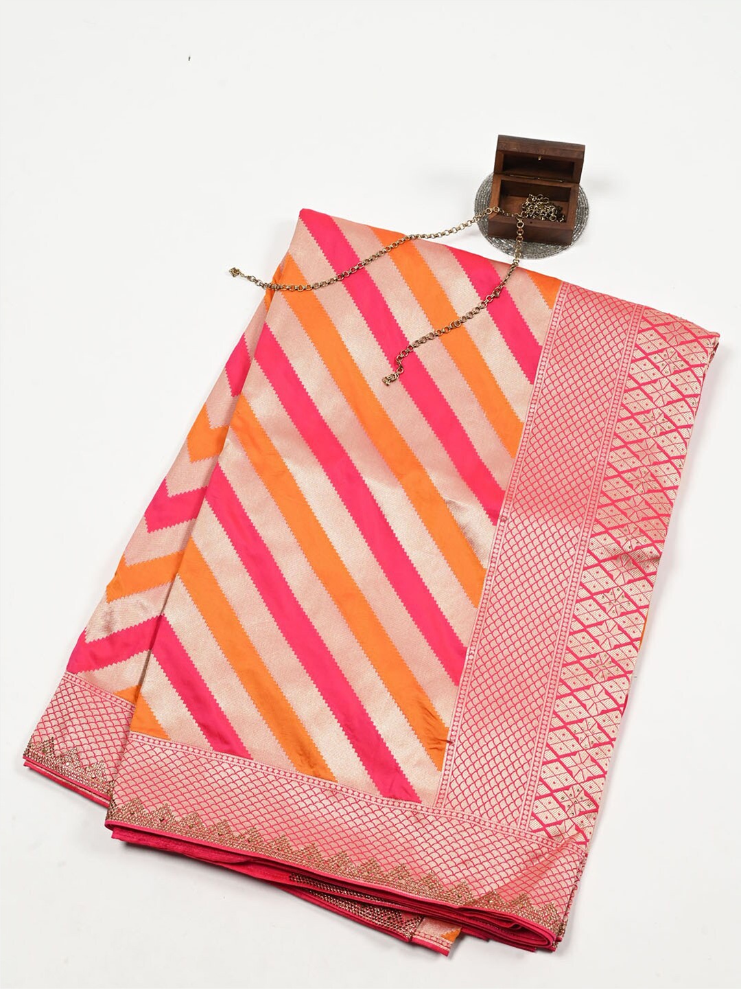 

Meena Bazaar Striped Woven Design Zari Pure Silk Saree, Pink