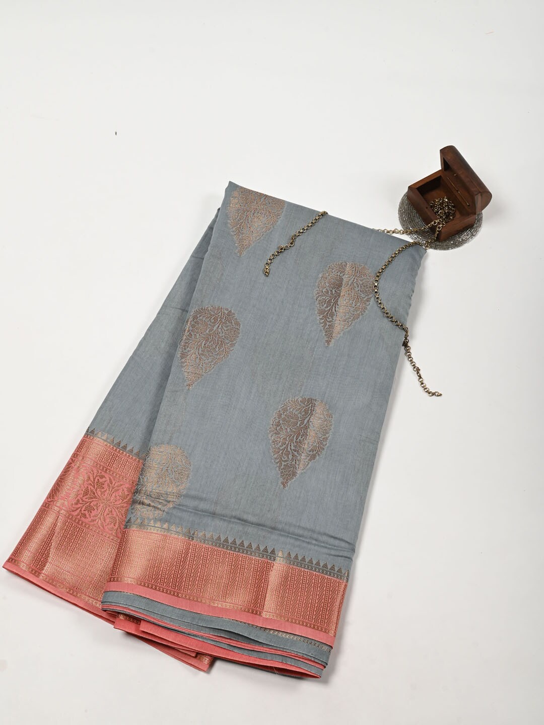 

Meena Bazaar Ethnic Motifs Woven Design Zari Pure Cotton Saree, Grey