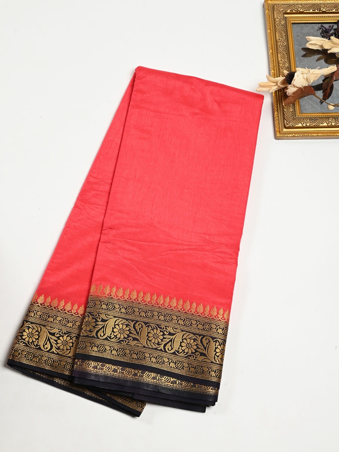 

Meena Bazaar Zari Art Silk Saree, Pink