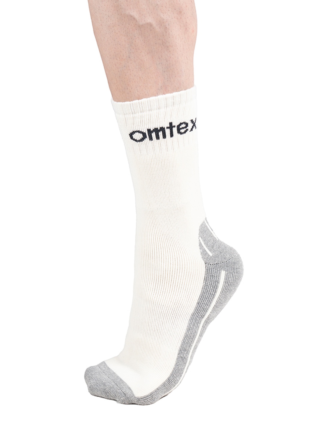 

Omtex Men Patterned Reinforced Heel Calf Length Socks, Off white