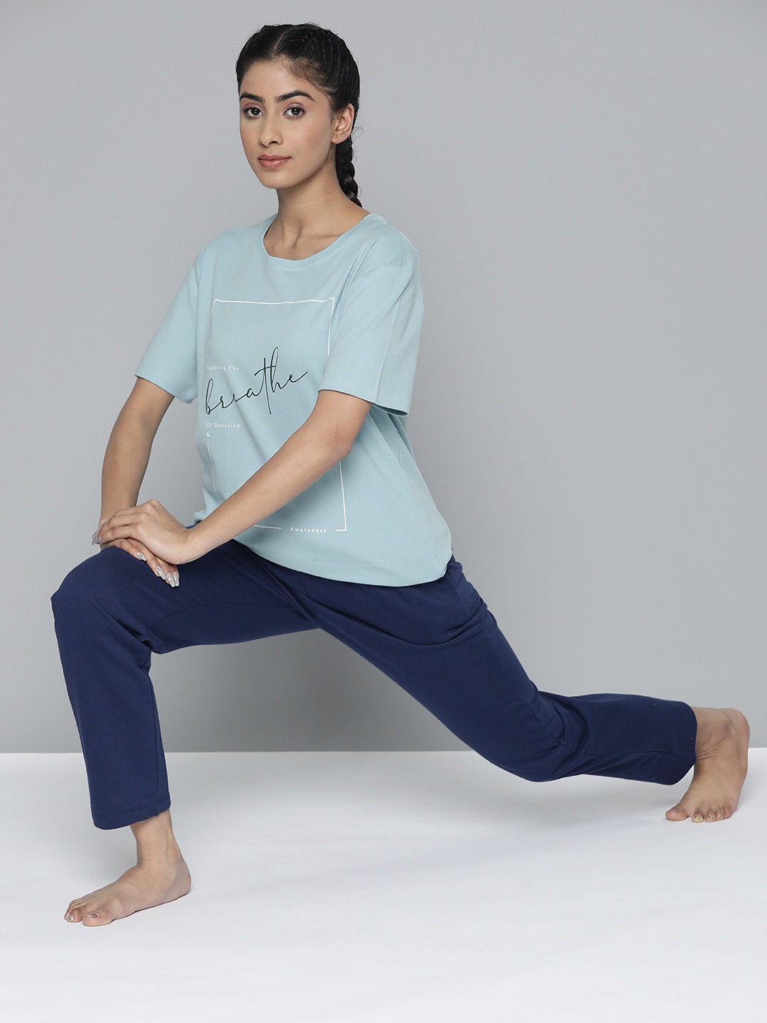 

HRX by Hrithik Roshan Pure Cotton Typography Printed Drop-Shoulder Sleeves T-shirt, Blue