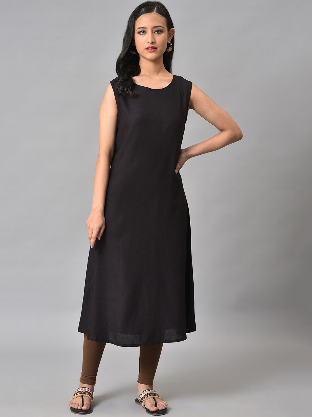 

W Solid Sleeveless A-Line Kurta With Printed Jacket, Black