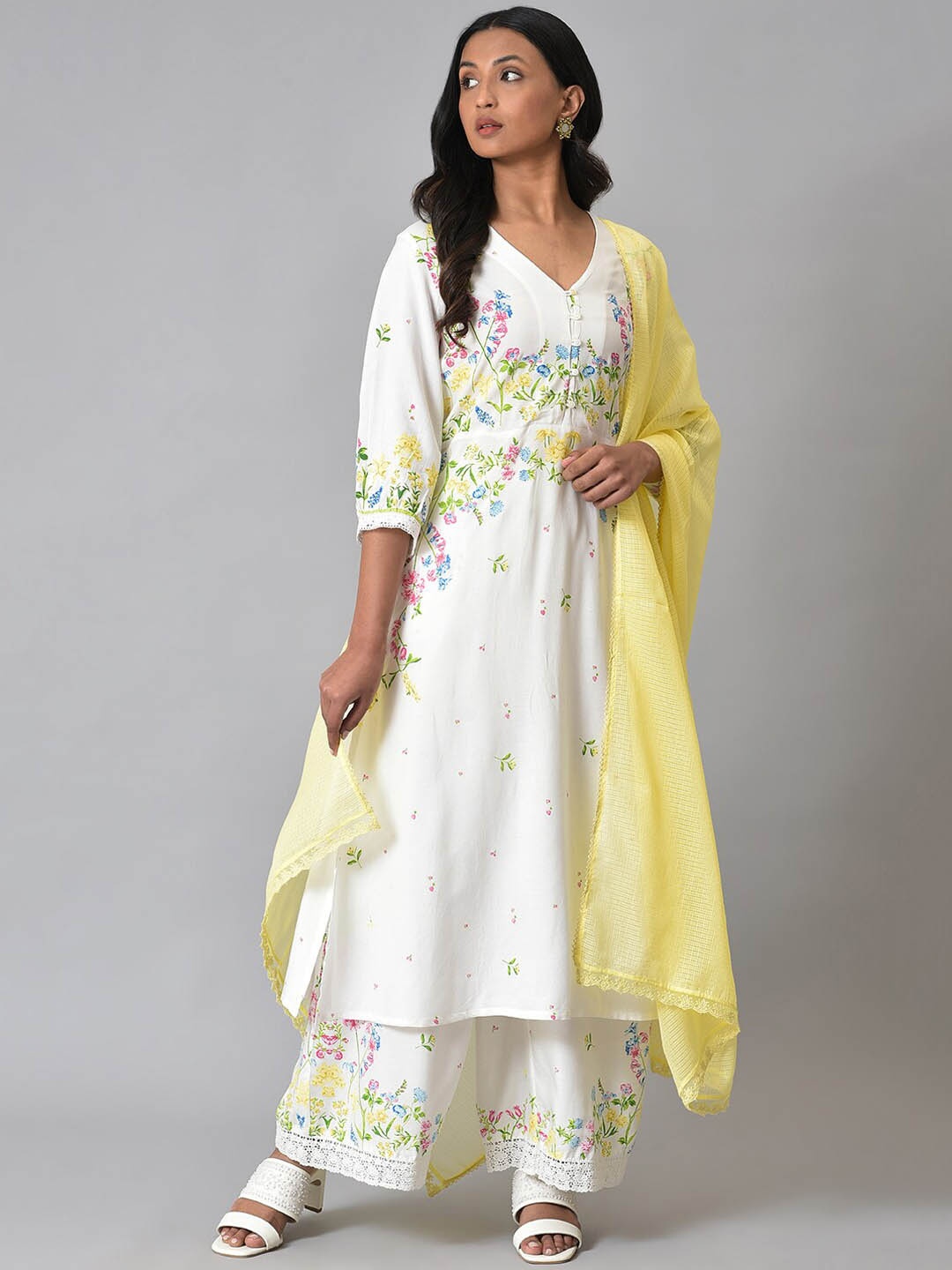 

W Floral Printed V Neck A-Line Kurta with Palazzos & Dupatta, White