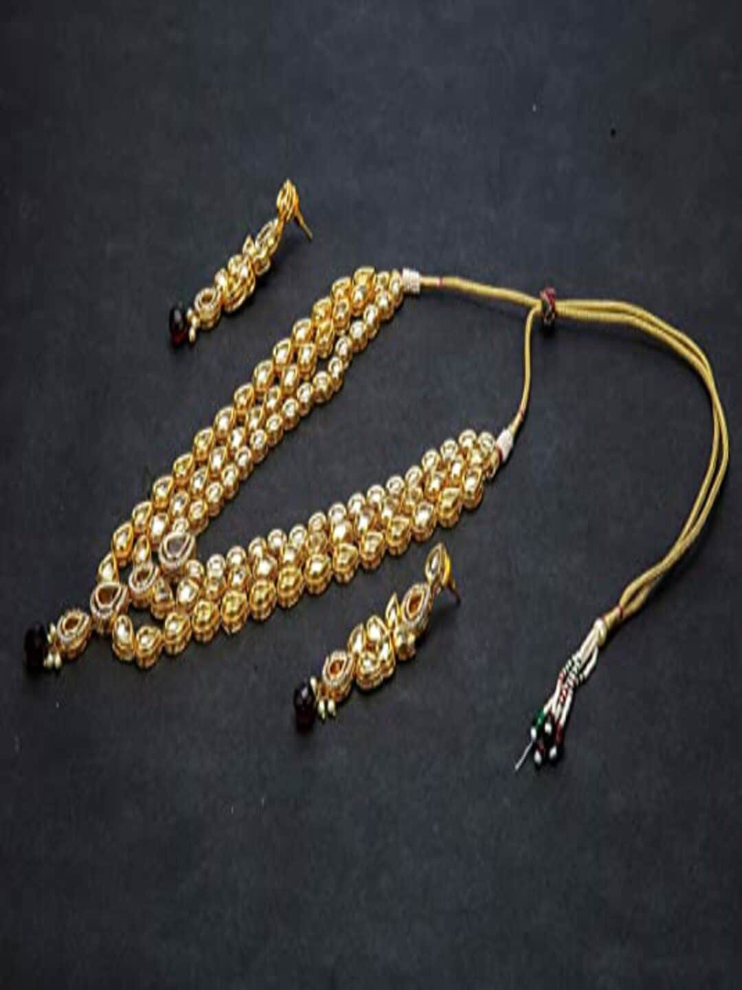 

Runjhun Gold-Plated Kundan-Studded & Pearl Beaded Jewellery Set