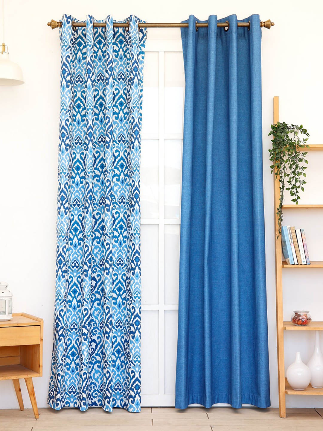 

Ariana Navy Blue & White 2 Pieces Ethnic Motifs Printed Long Door Curtain