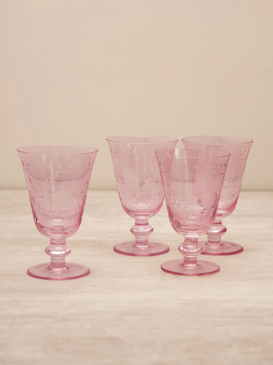 

Pure Home and Living Pink 4 Pieces Floral Textured Wine Glass