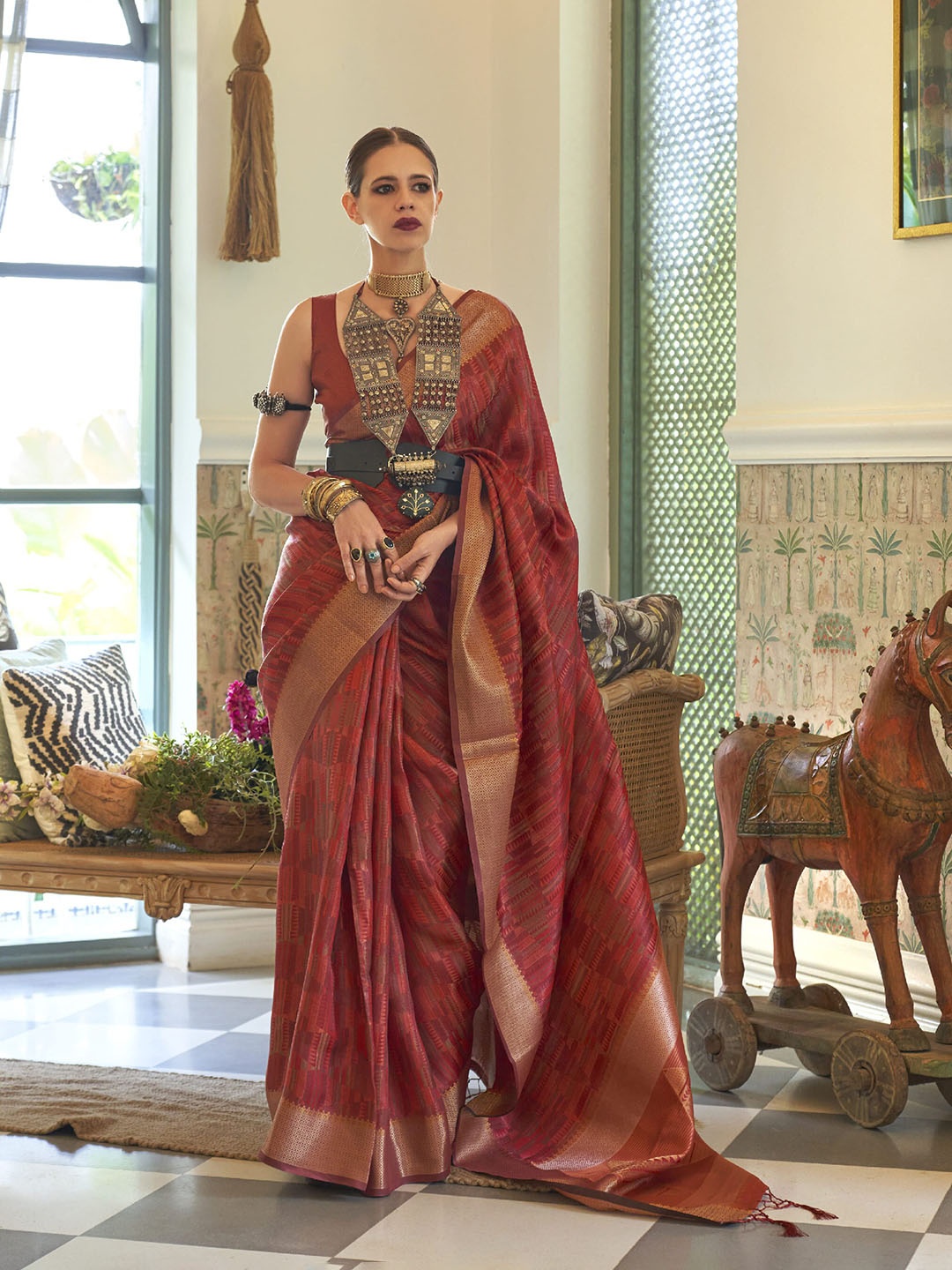 

elora Geometric Woven Design Zari Kanjeevaram Saree, Red