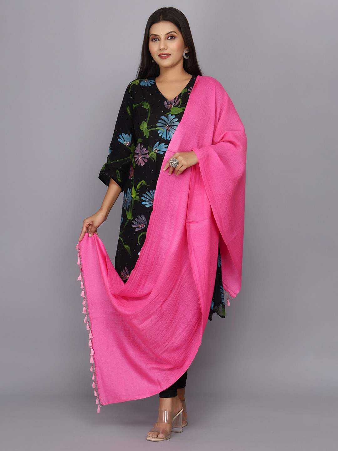 

Geroo Jaipur Woolen Shawl With Tassel, Pink