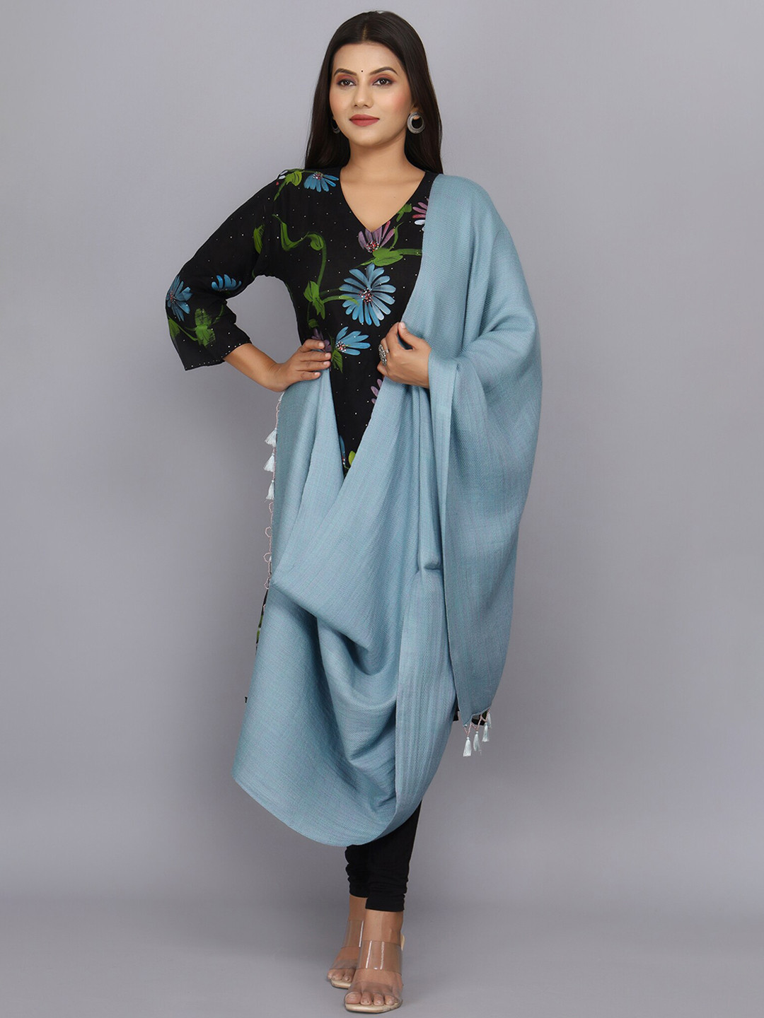 

Geroo Jaipur Woollen Dupatta With Tesselled Border, Blue