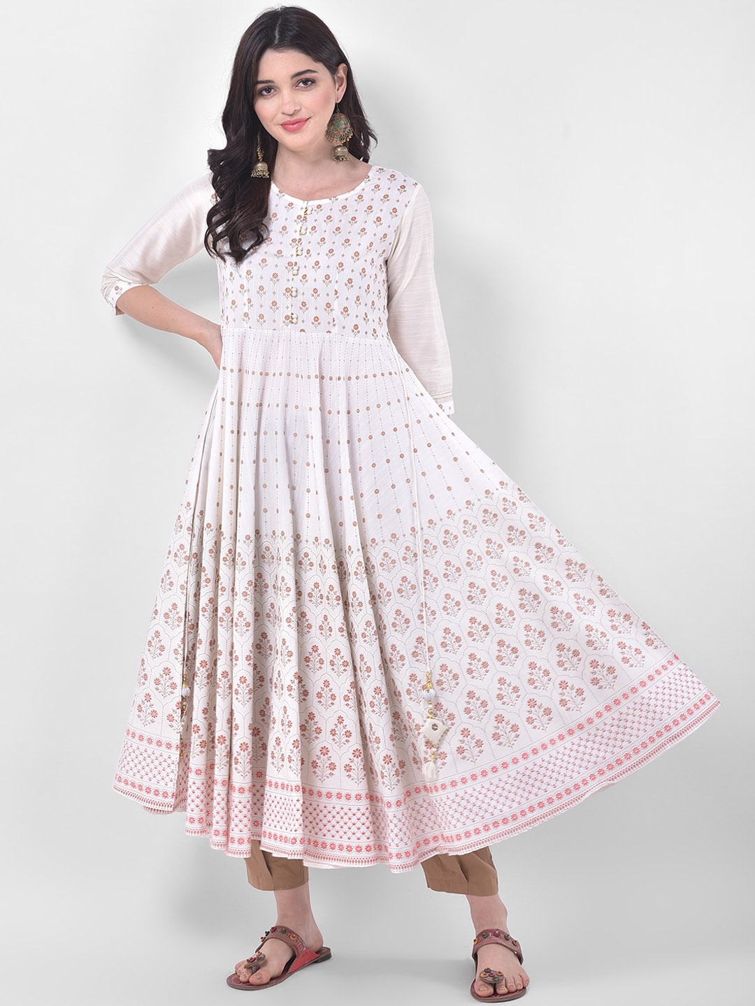 

Span Floral Printed Panelled Silk Cotton Anarkali Kurta, White