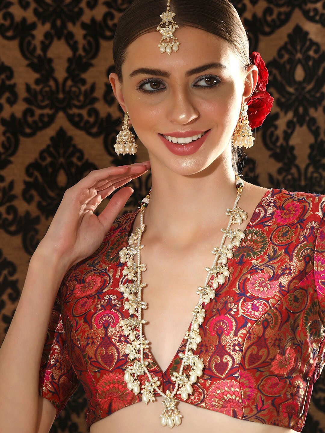 

Rubans 22K Gold-Plated Stone-Studded & Beaded Jewellery Set, White