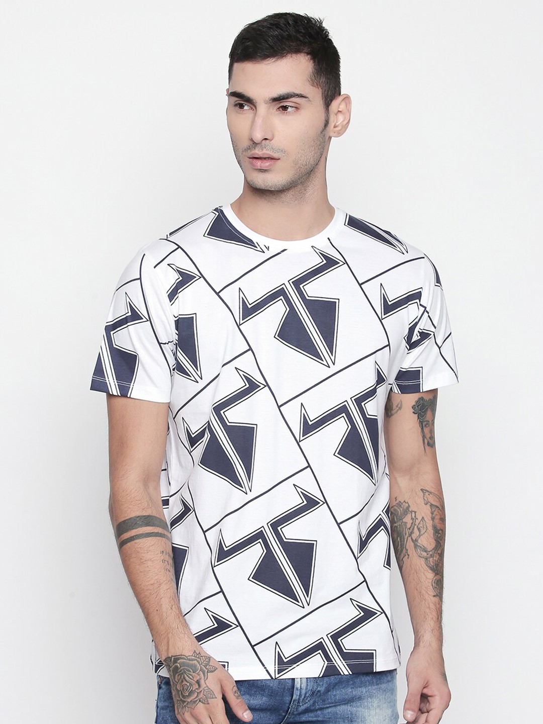

Disrupt Printed Geometric Printed Bio-Finish Cotton T-shirt, White