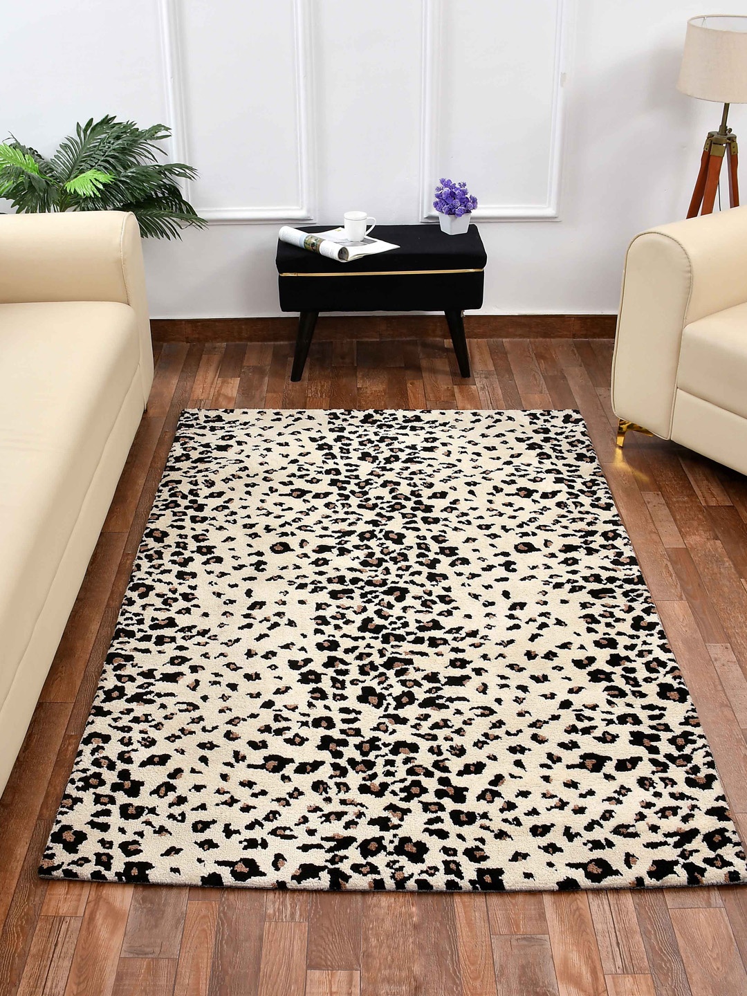 

PRESTO Black & Cream-Coloured Abstract Printed No Shredding Carpet