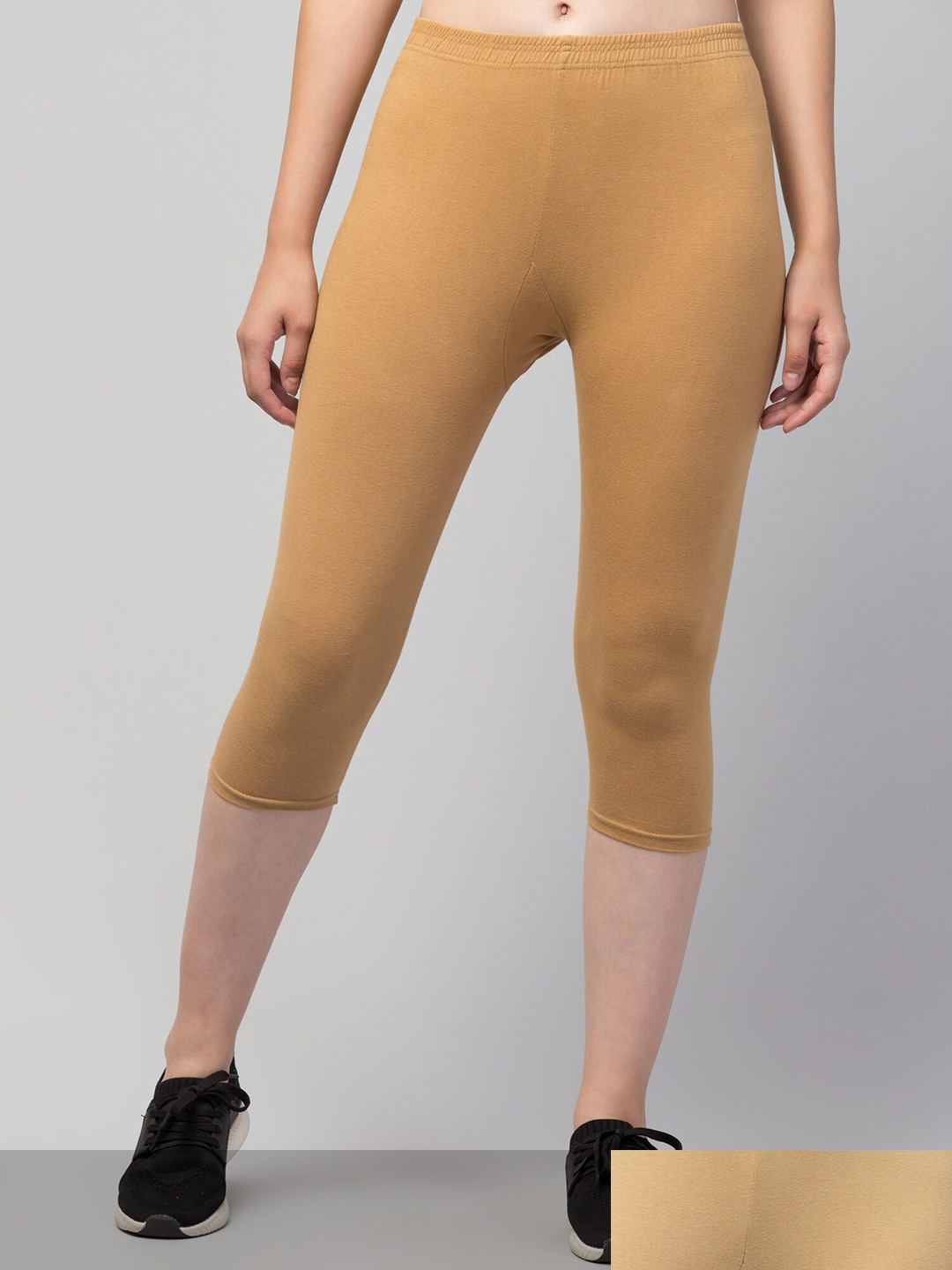 

Apraa & Parma Women Pack of 2 Mid-Rise Skinny Fit Capris, Nude