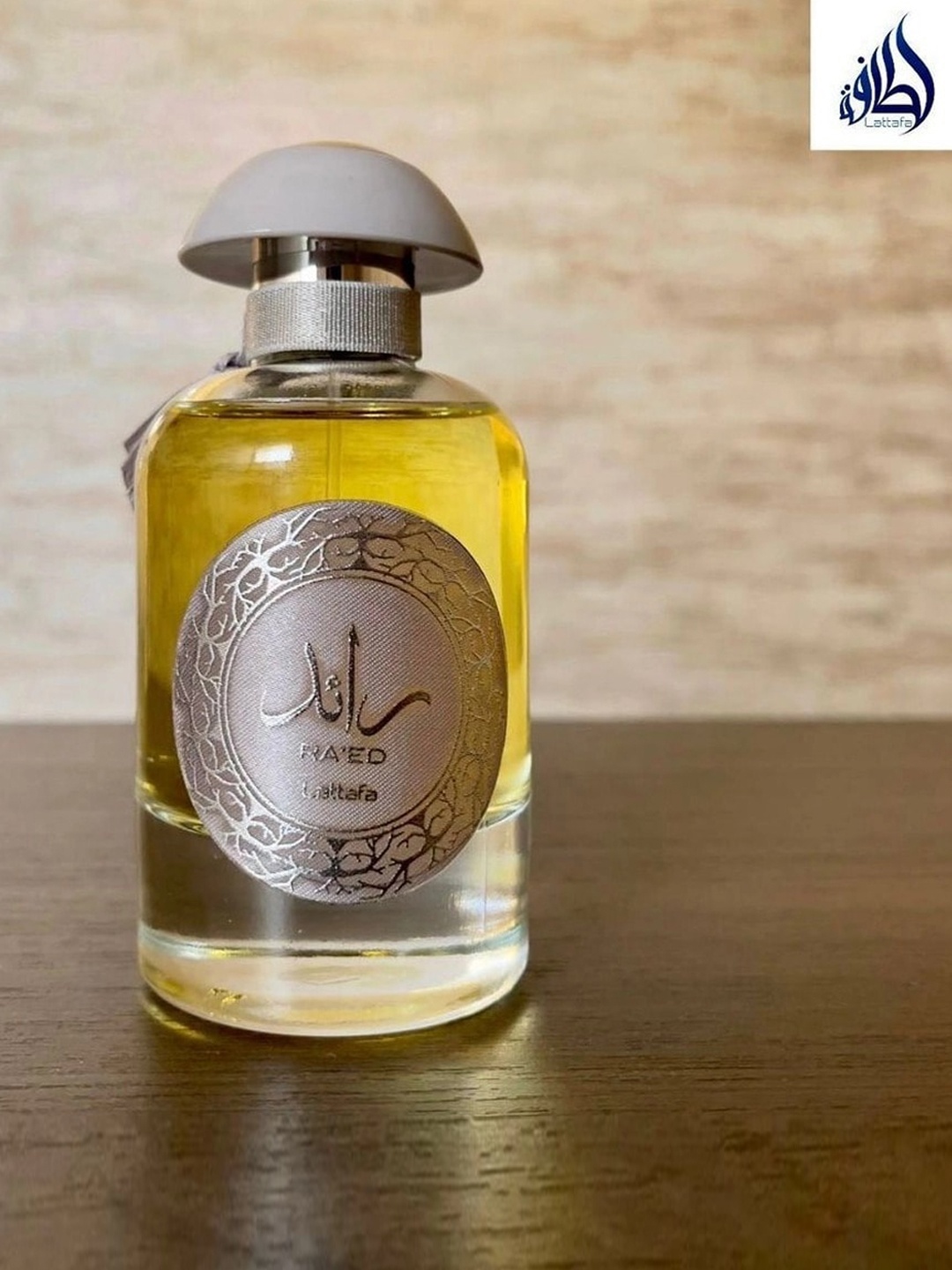 

Lattafa Ra'ed Silver Long-Lasting Eau De Parfum -100 ml, Transparent