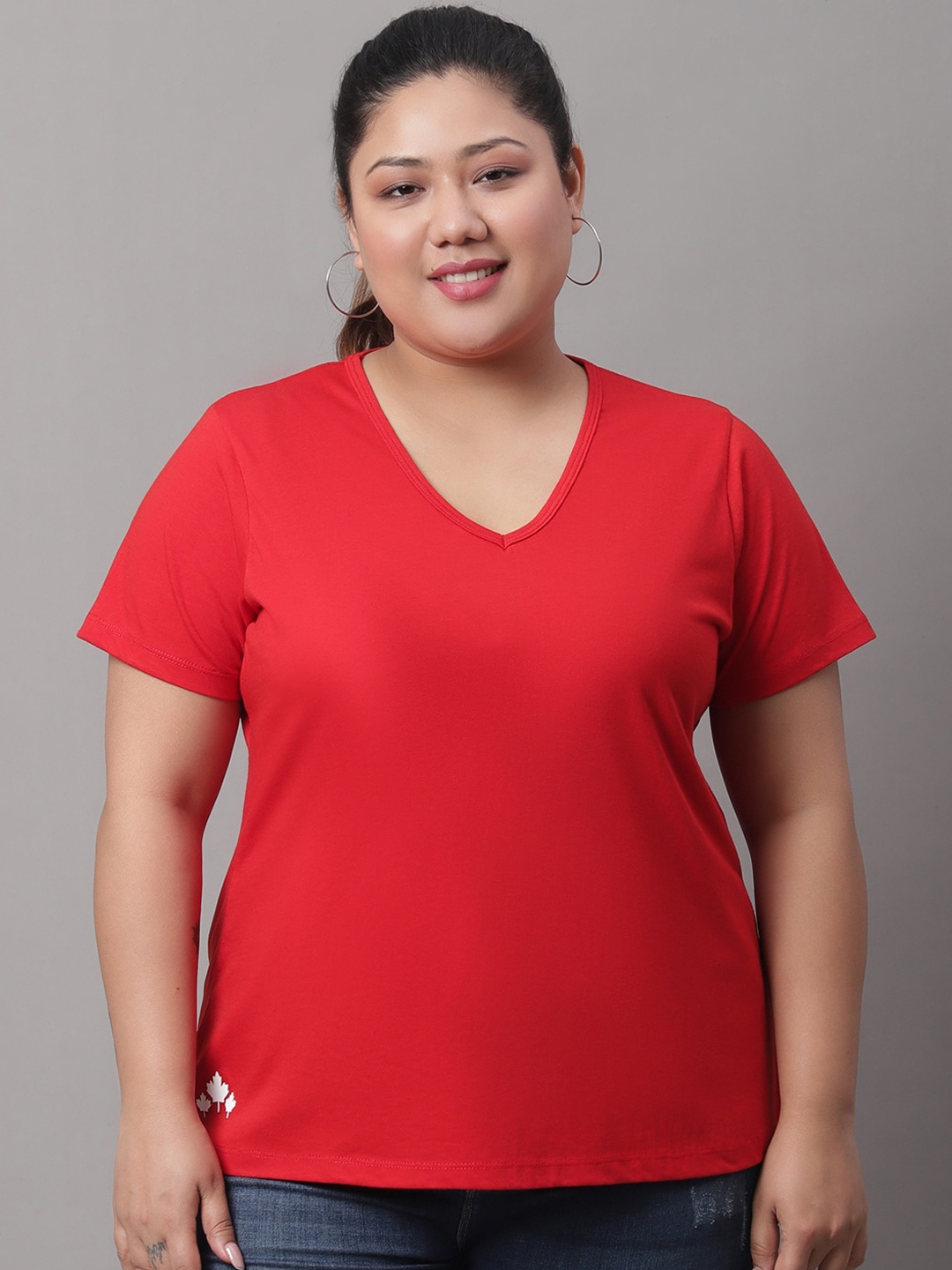 

Rute Short Sleeves V-Neck Cotton T-shirt, Red