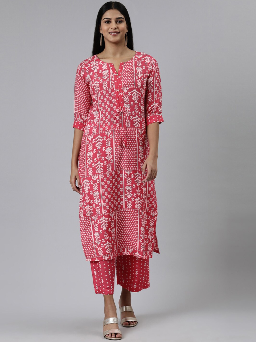 

Neerus Floral Printed Straight Kurta with Palazzos, Pink