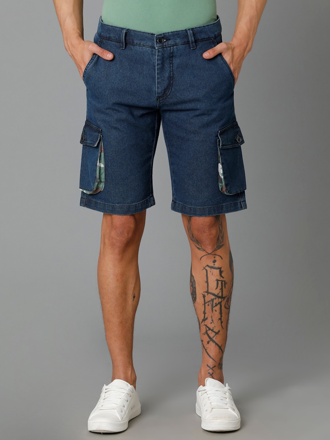 

YOVISH Men Mid-Rise Denim Cargo Shorts, Blue