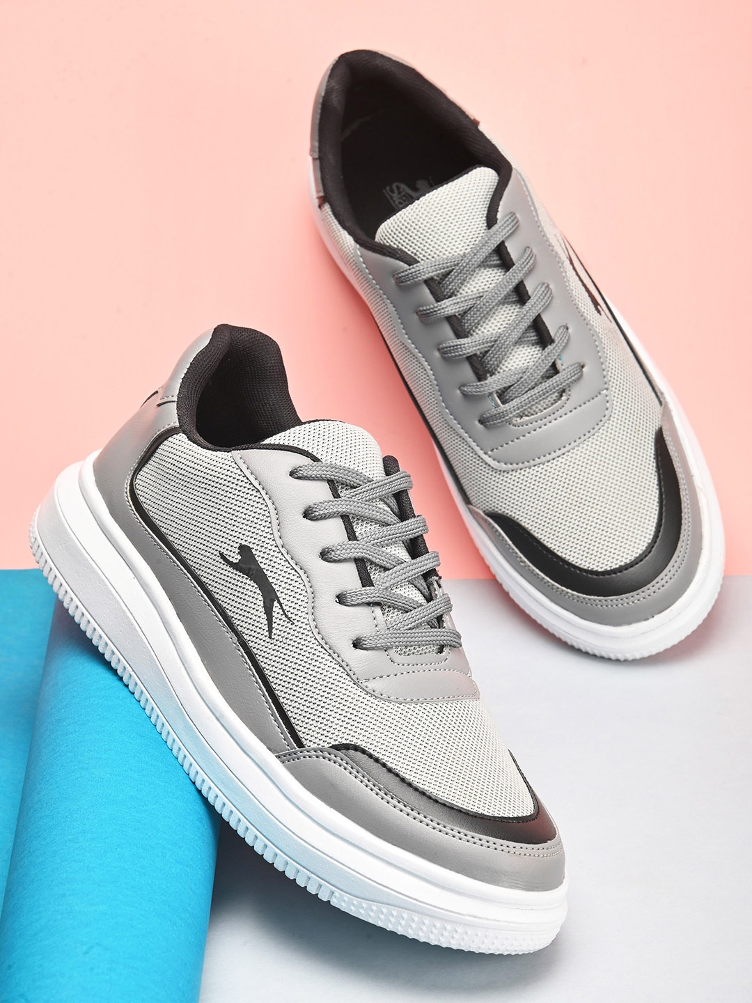 

Slazenger Men Woven-Design Padded Insole Sneakers, Grey