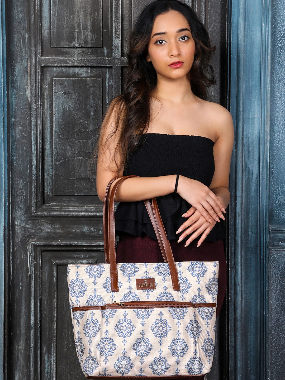 

THE CLOWNFISH Concetta Printed Oversized Shopper Jute Shoulder Bag, Off white