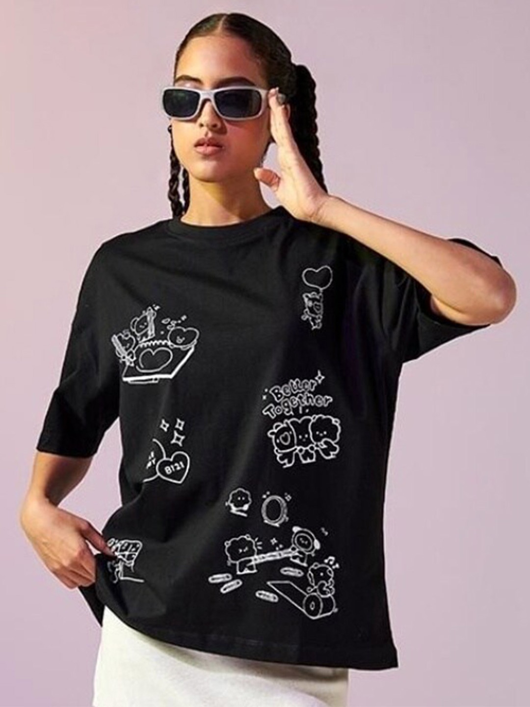 

Bewakoof Graphic Printed Loose Cotton T-shirt, Black