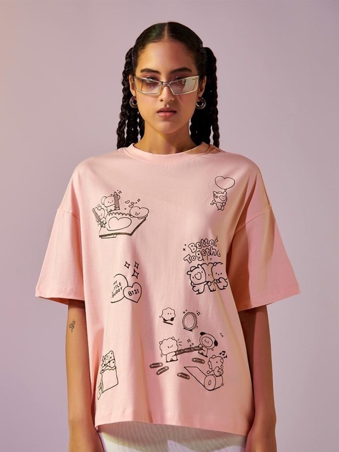 

Bewakoof Graphic Printed Loose Cotton T-shirt, Pink
