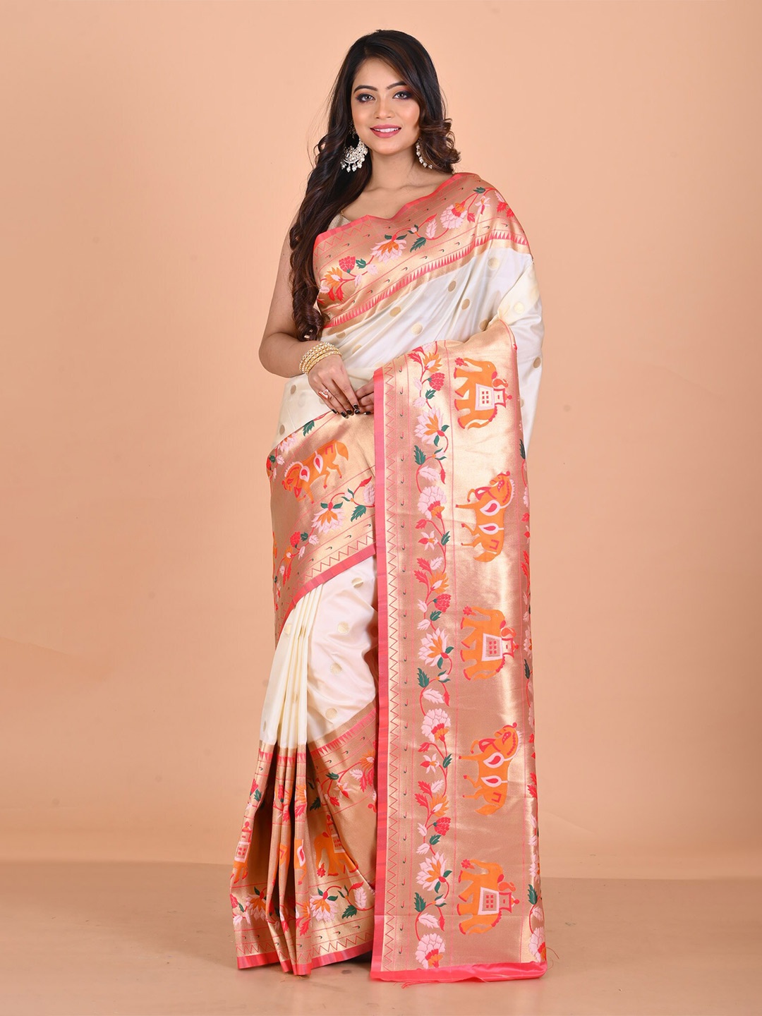 

Unnati Silks Ethnic Motifs Woven Design Zari Paithani Saree, White