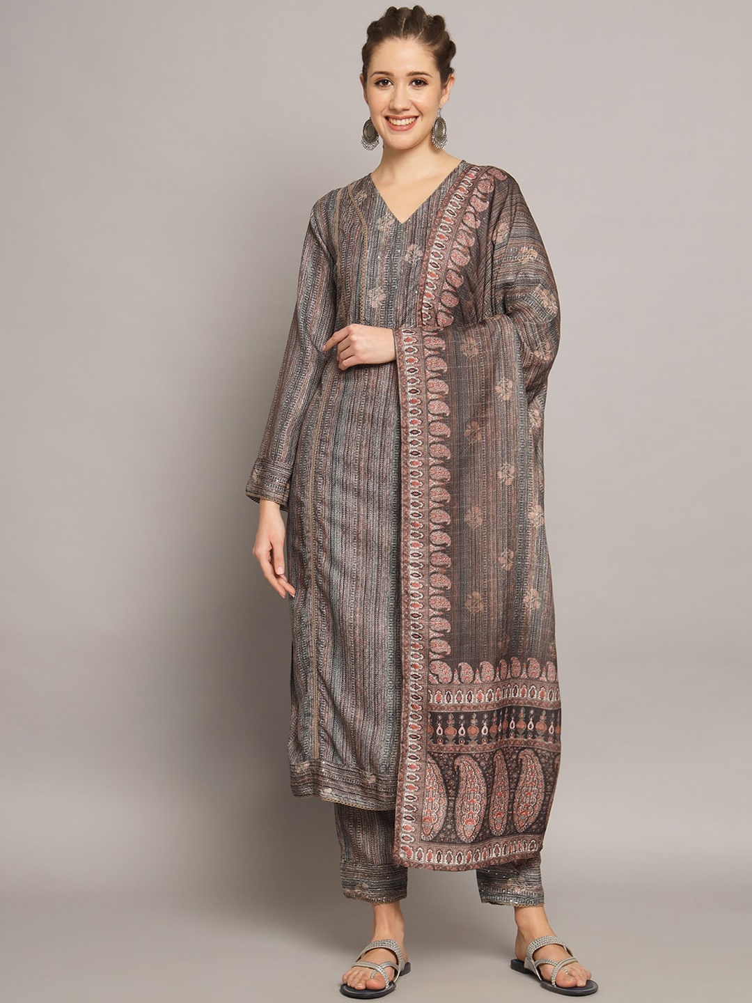 

Silai Bunai Striped Kurta With Trousers & Dupatta, Brown