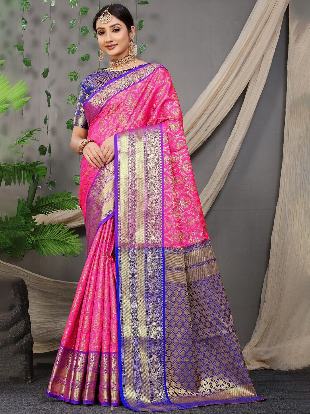

Anaita Ethnic Motifs Woven Design Zari Pure Silk Banarasi Saree, Pink