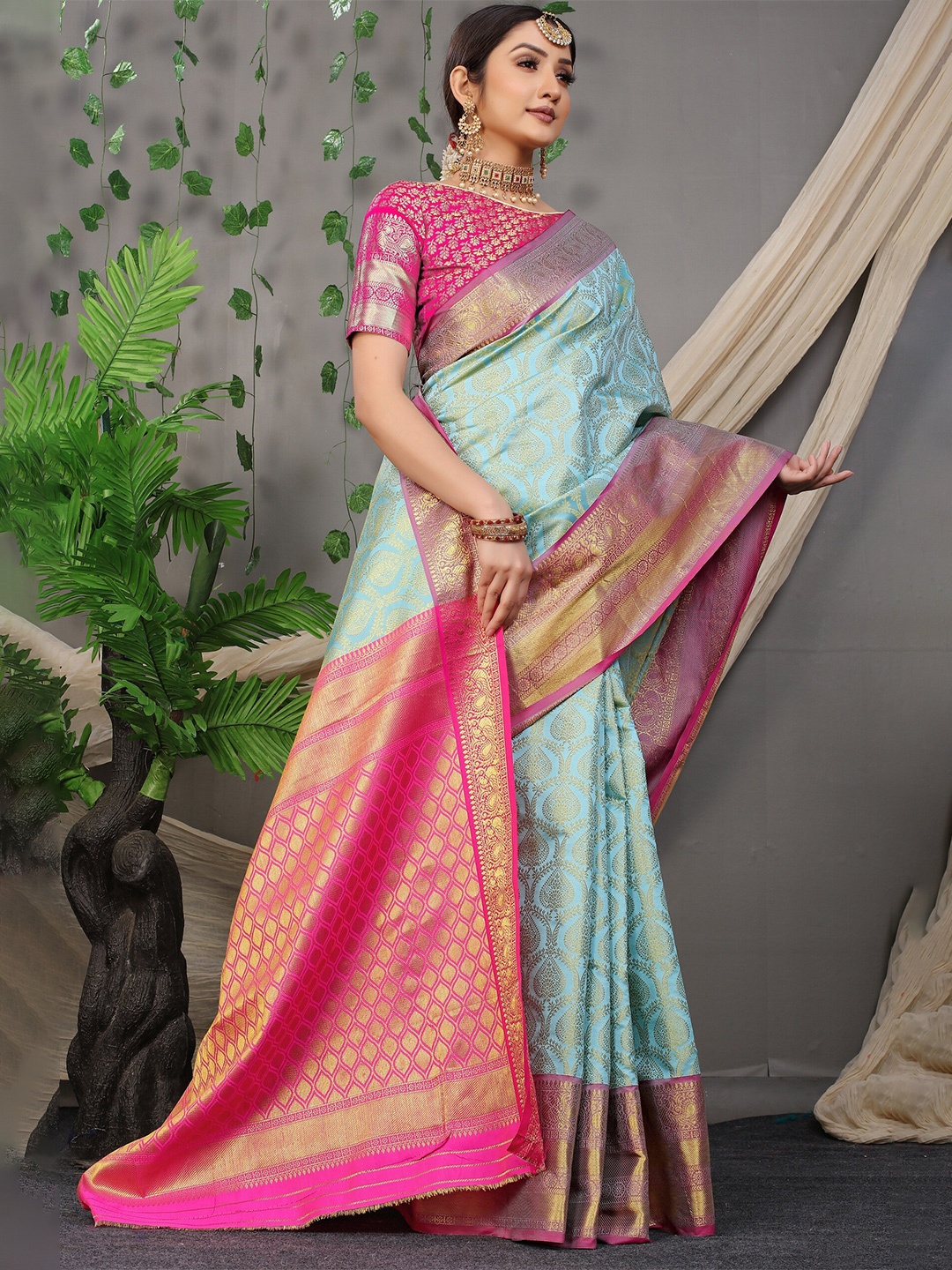 

Anaita Ethinic Motifs Woven Design Zari Pure Silk Banarasi Saree, Turquoise blue