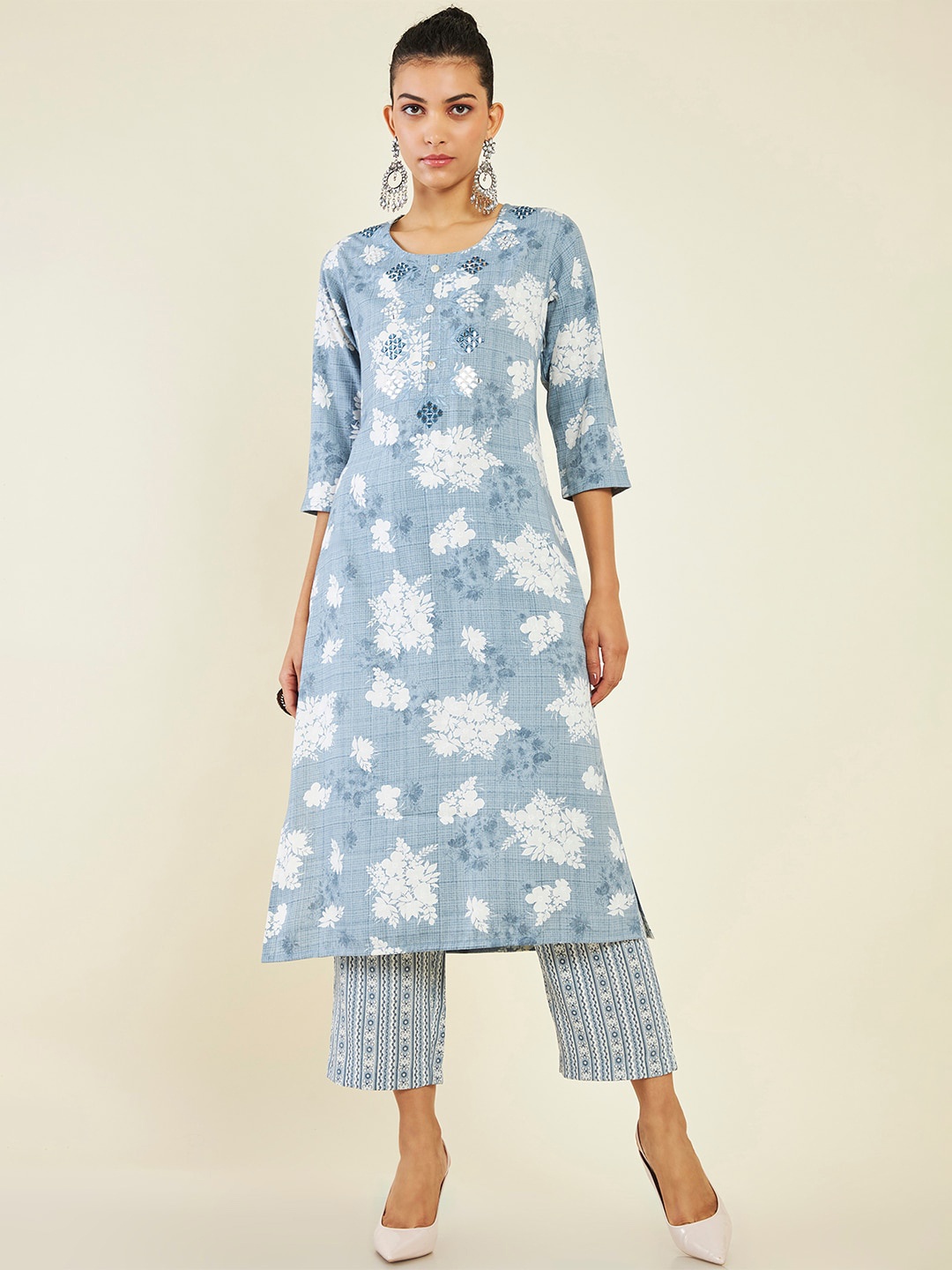 

Soch Floral Printed Sequined Straight Kurta with Trousers, Blue