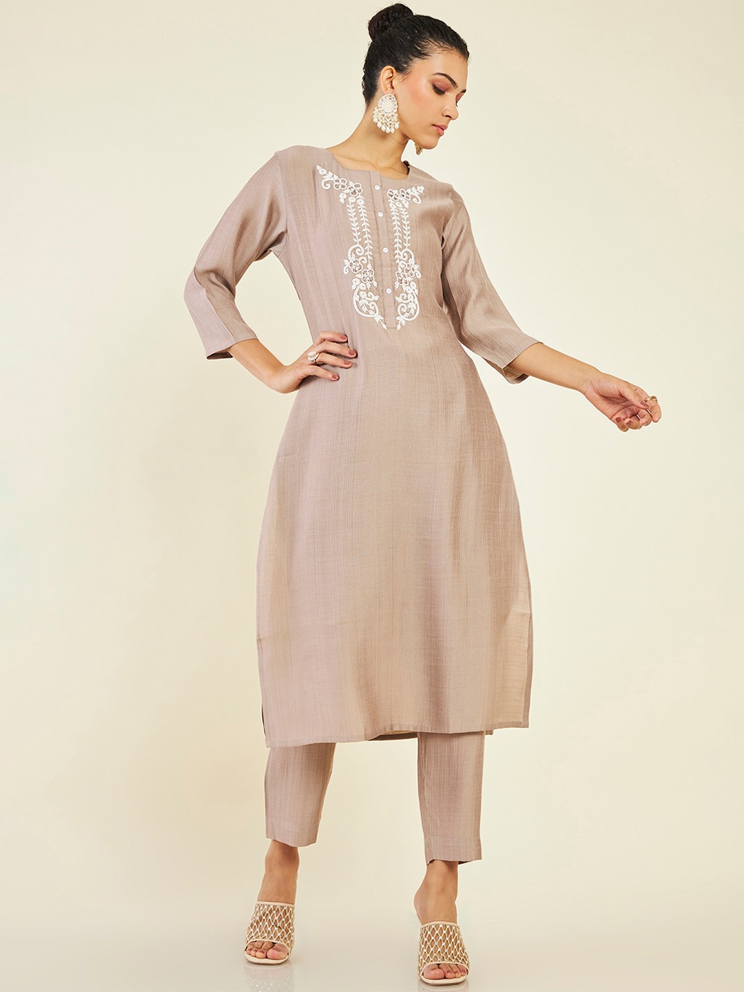 

Soch Floral Embroidered Straight Kurta with Trousers, Beige