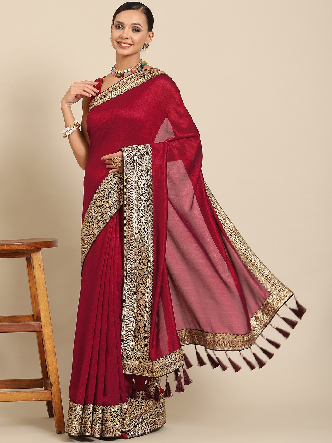 

SAARYA Woven Design Saree, Maroon