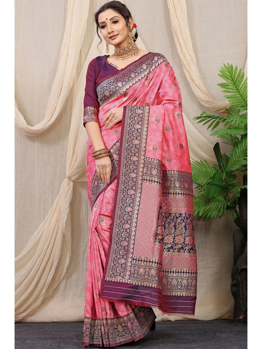 

Anaita Ethnic Motifs Woven Design Zari Pure Silk Banarasi Saree, Peach