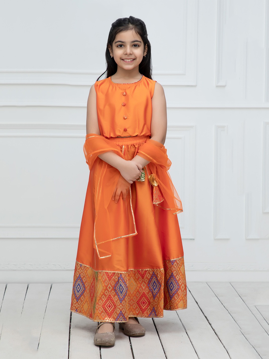 

NEUDIS Girls Ready to Wear Lehenga & Blouse With Dupatta, Orange