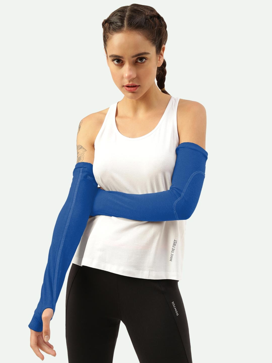 

FREECULTR Women Bamboo Antibacterial Arm Sleeves With Built Glove, Blue